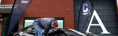 Laver sa voiture dans la rue : que dit la loi ?