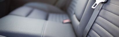 Lederautositze reinigen & pflegen: Anleitung in 6 Schritten