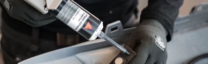 Jak kleić poliester: trwałe i mocne połączenie