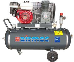 AIRMEC CRS105 Compresseur Mobile à piston lubrifié à l'huile avec moteur à essence 350 ltr/min - 5.5 hp